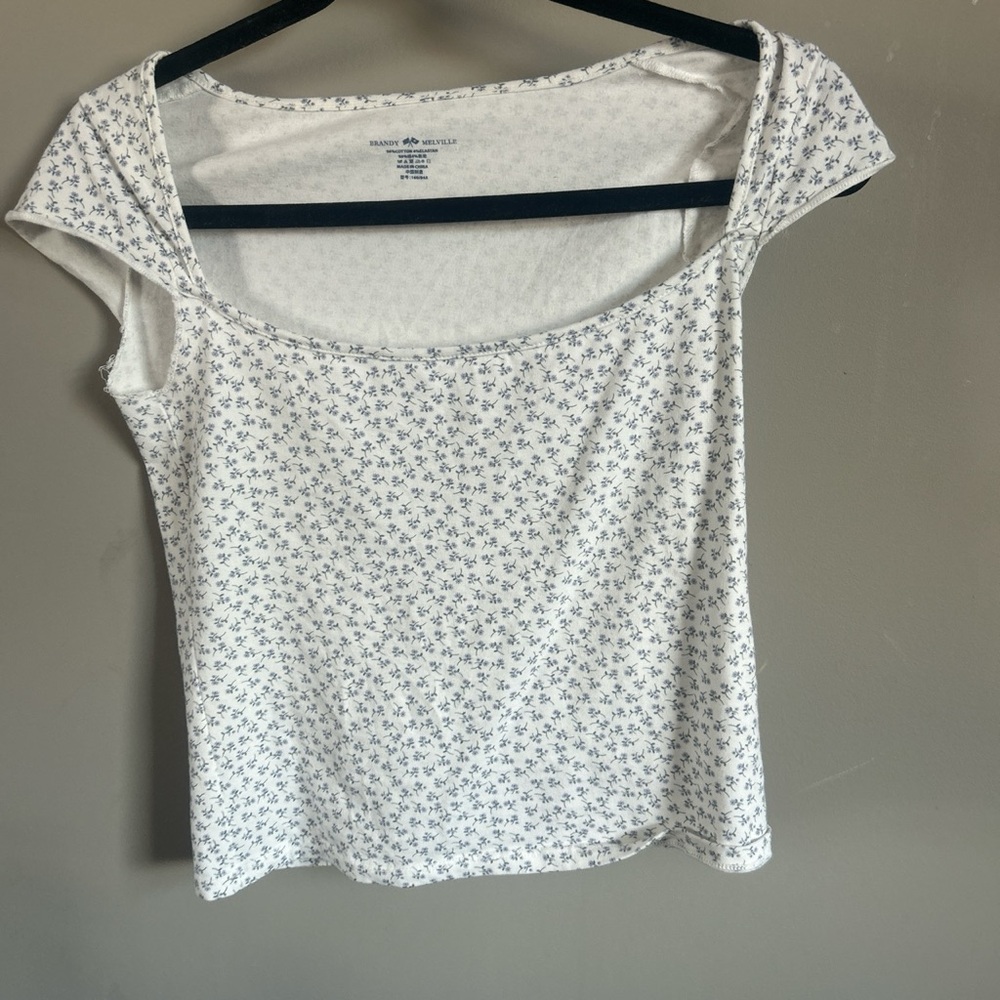 Brandy Melville floral top
